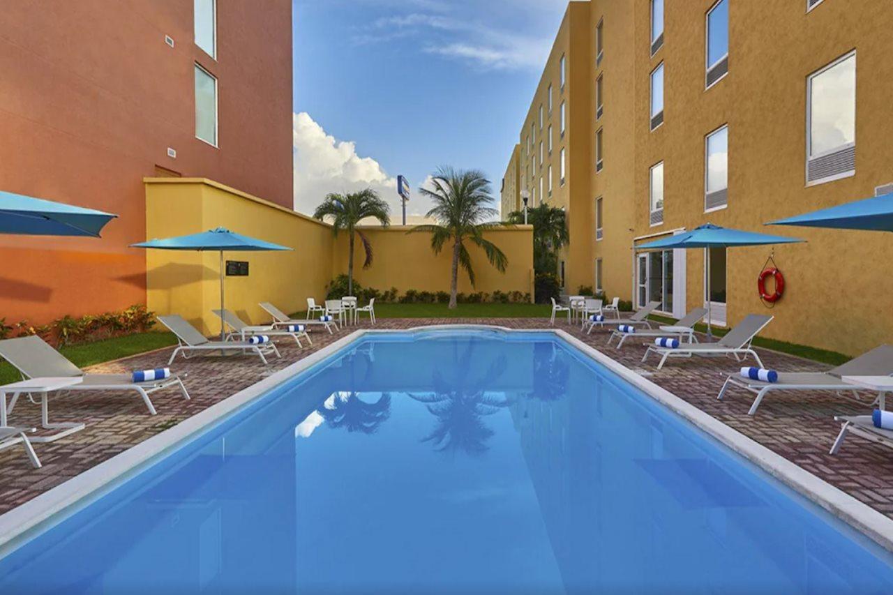 City Express Junior By Marriott קנקון מראה חיצוני תמונה