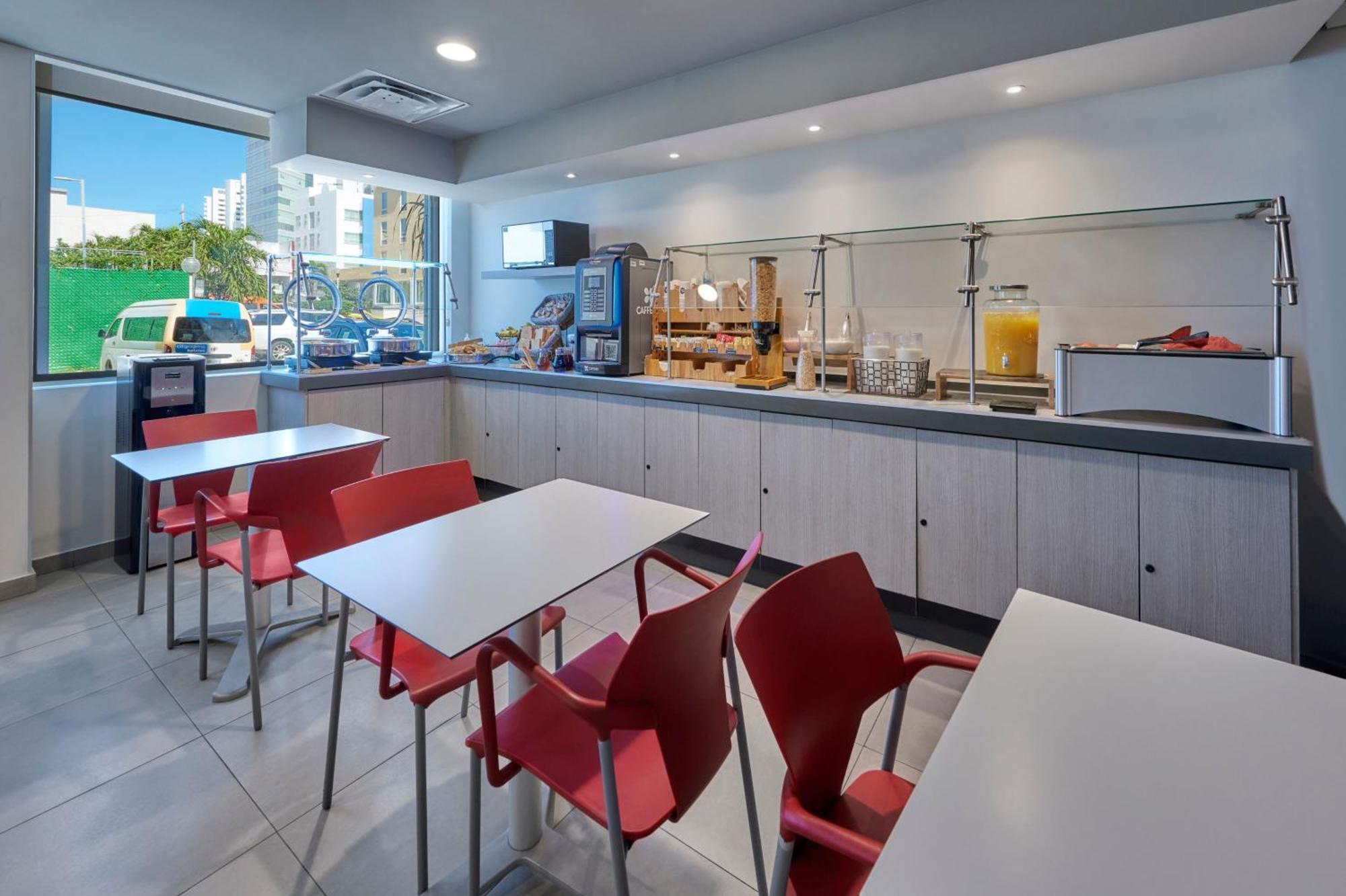 City Express Junior By Marriott קנקון מראה חיצוני תמונה